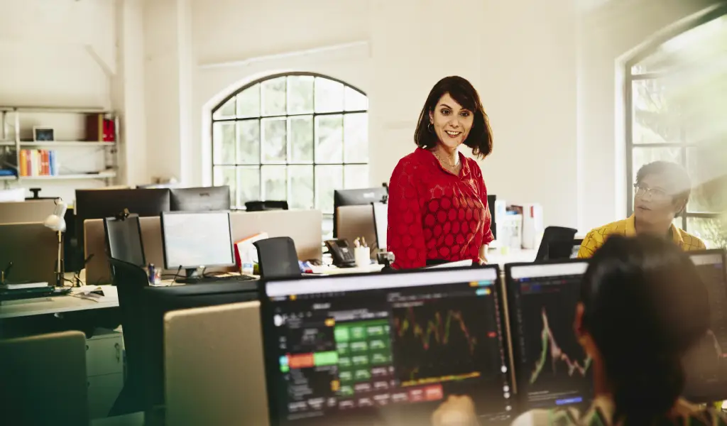 Cómo la IA puede mejorar la productividad y aumentar tus ingresos laborales